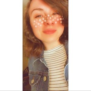 Meet your Posher, Christina